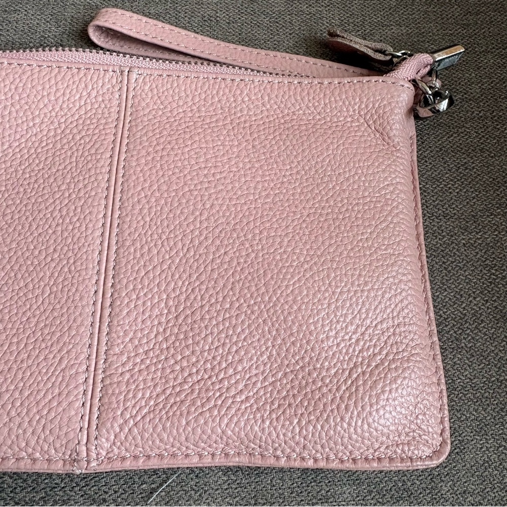 Befen Pink Leather Wristlet Clutch - Women's Bag. 9”X5.5”. INV25/483 - Picture 11 of 12